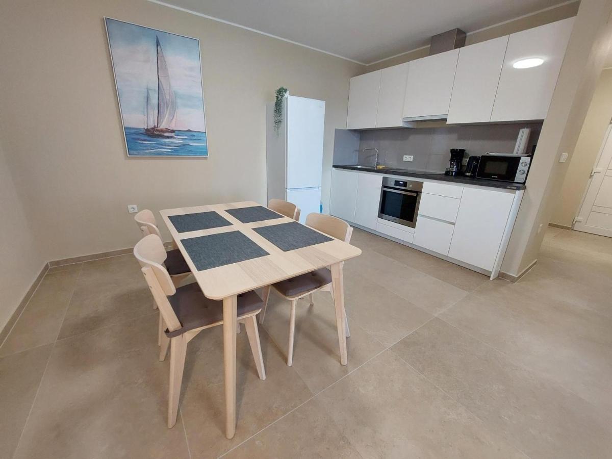 Seashells Apartments Tribunj Tribalj المظهر الخارجي الصورة