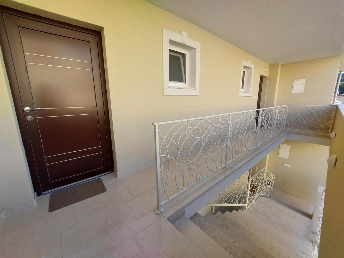 Seashells Apartments Tribunj Tribalj المظهر الخارجي الصورة
