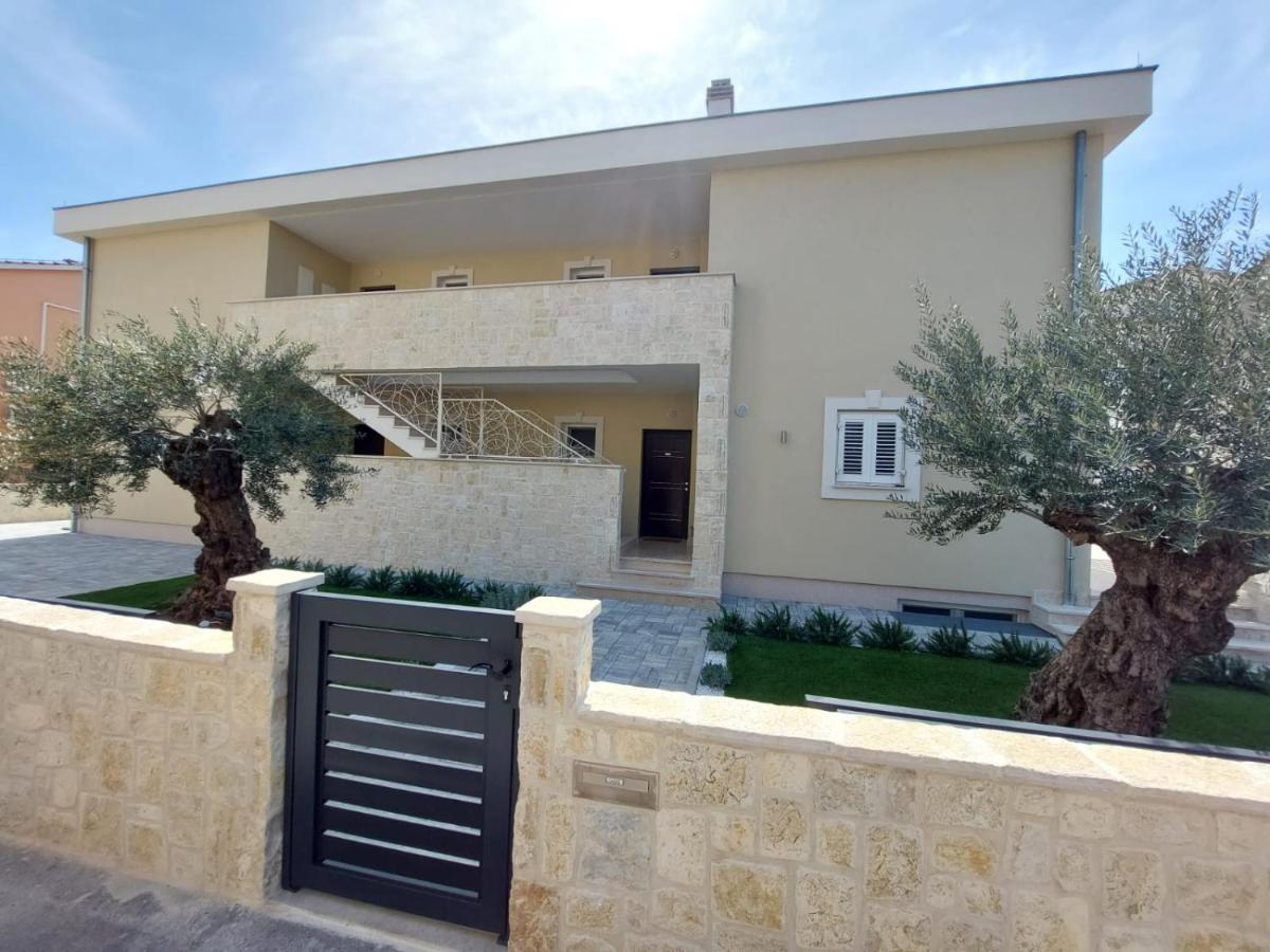 Seashells Apartments Tribunj Tribalj المظهر الخارجي الصورة