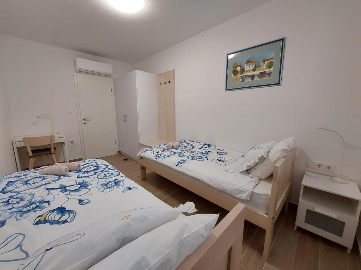 Seashells Apartments Tribunj Tribalj المظهر الخارجي الصورة